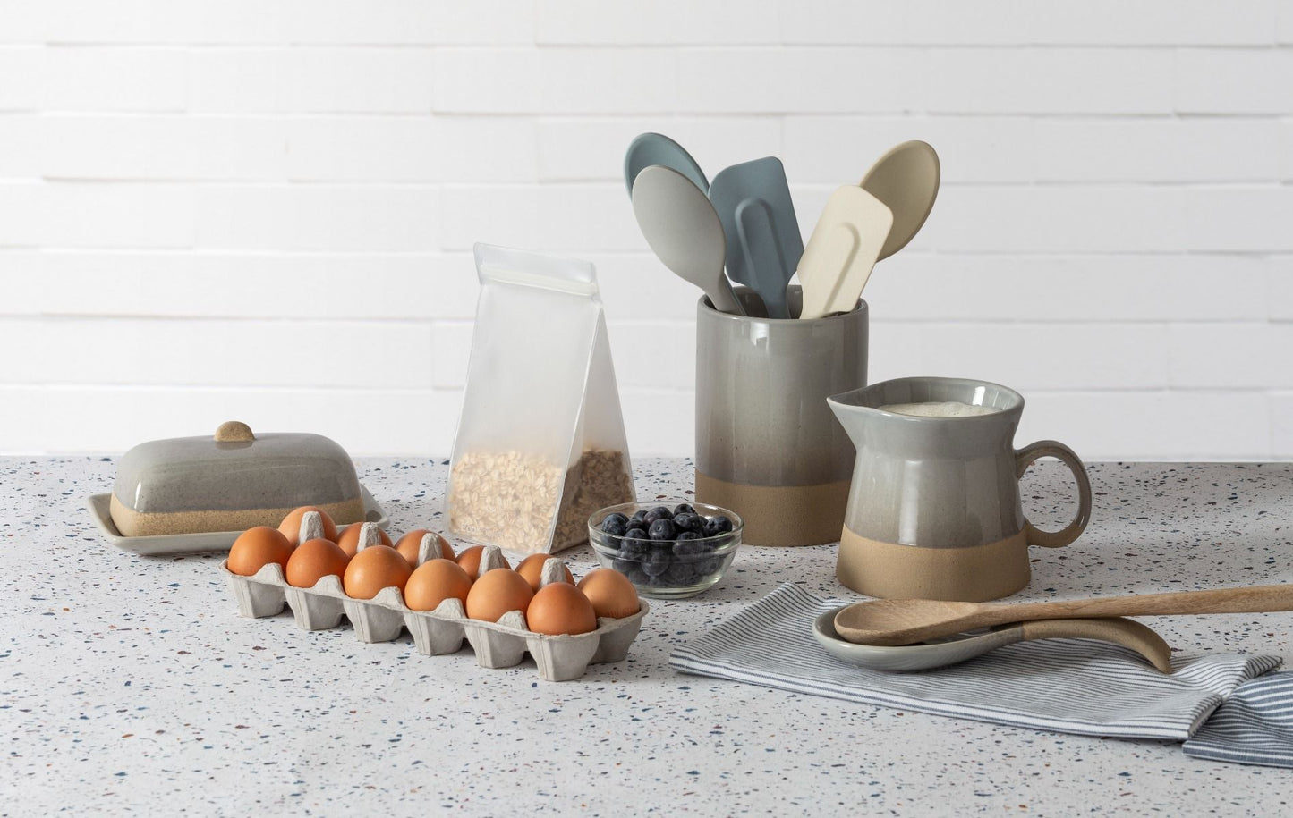 DAVIS & WADDELL - JENSON UTENSIL HOLDER - STONEWARE