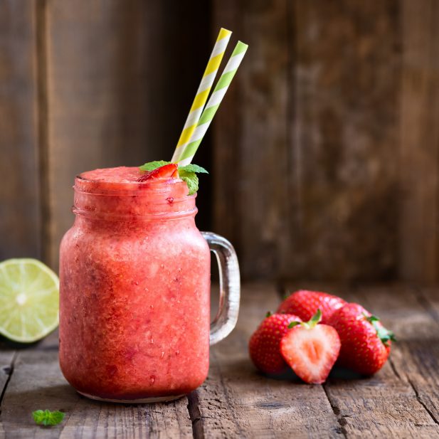 SHOTT - SMOOTHIE / SHAKE / FRAPPE SYRUP - STRAWBERRY - 1L