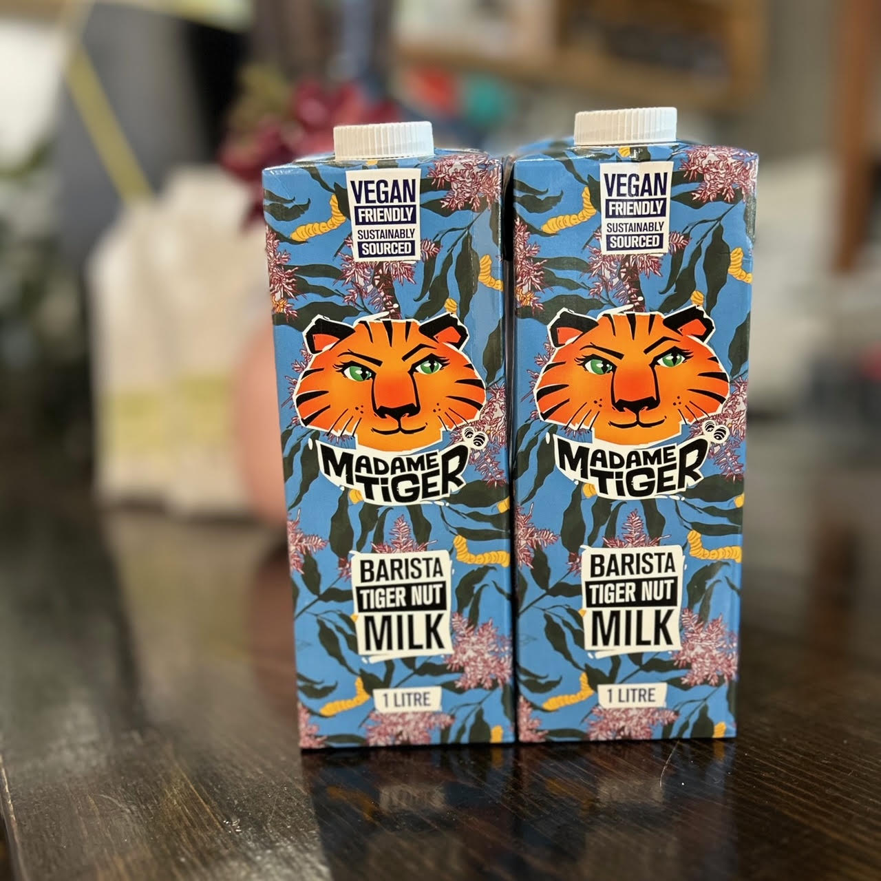MADAME TIGER - BARISTA TIGER NUT MILK - 1 LITRE (CTN 6)